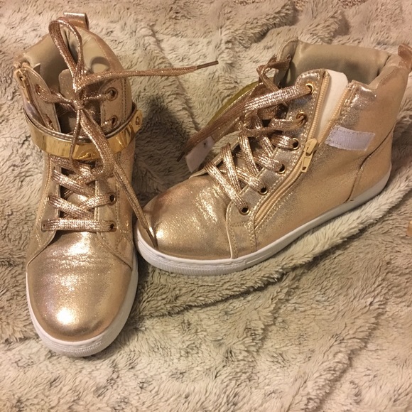 Shoes - Gold Sparkly high top sneakers