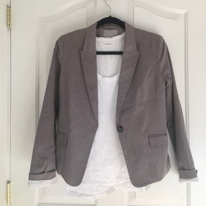 Versatile Gray H&M blazer.