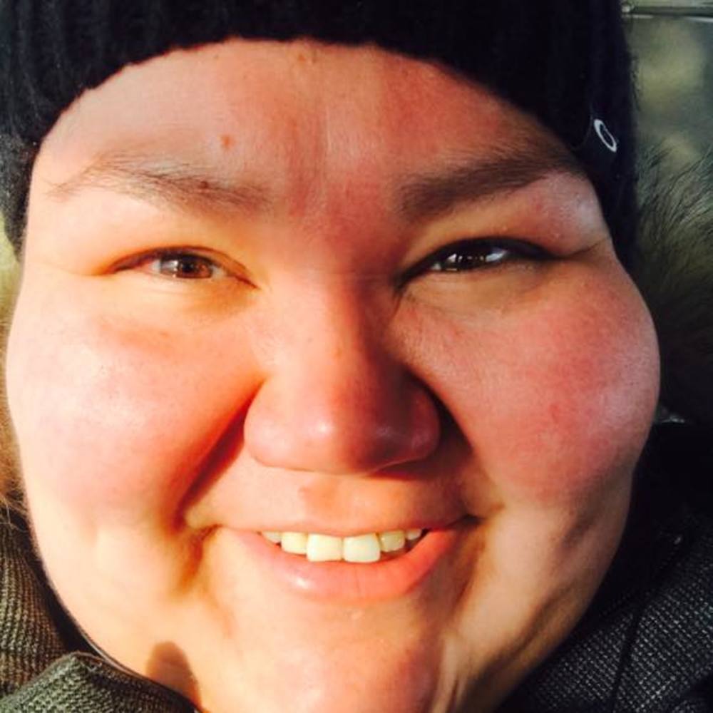 Meet your Posher, Dayna