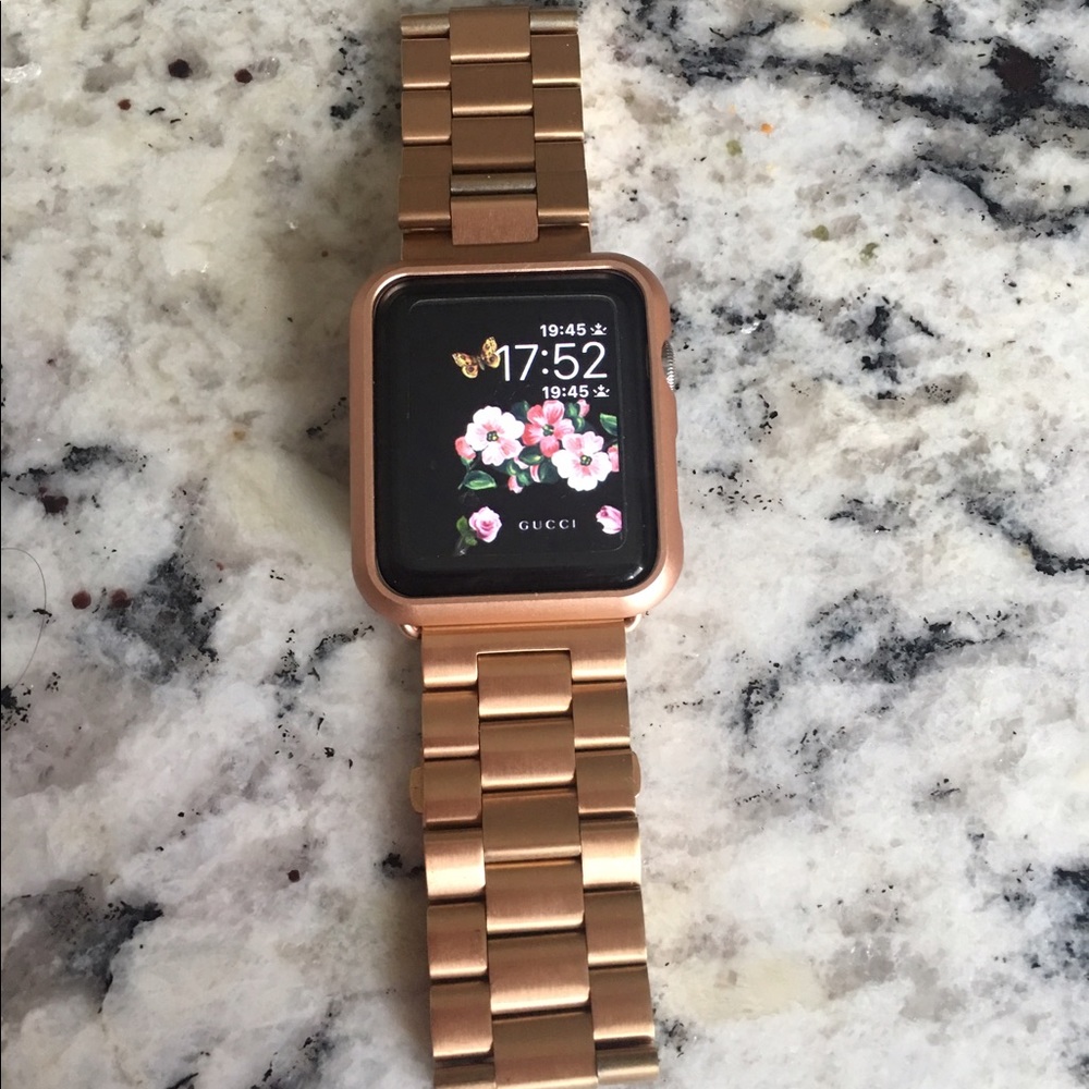 ROSE GOLD APPLE WATCH FACE CASE AND STRAP 42