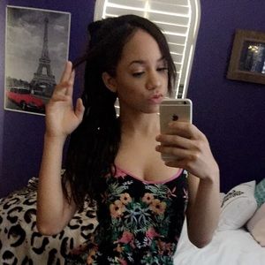 Im Cierra Kelly! Wanna take a look!