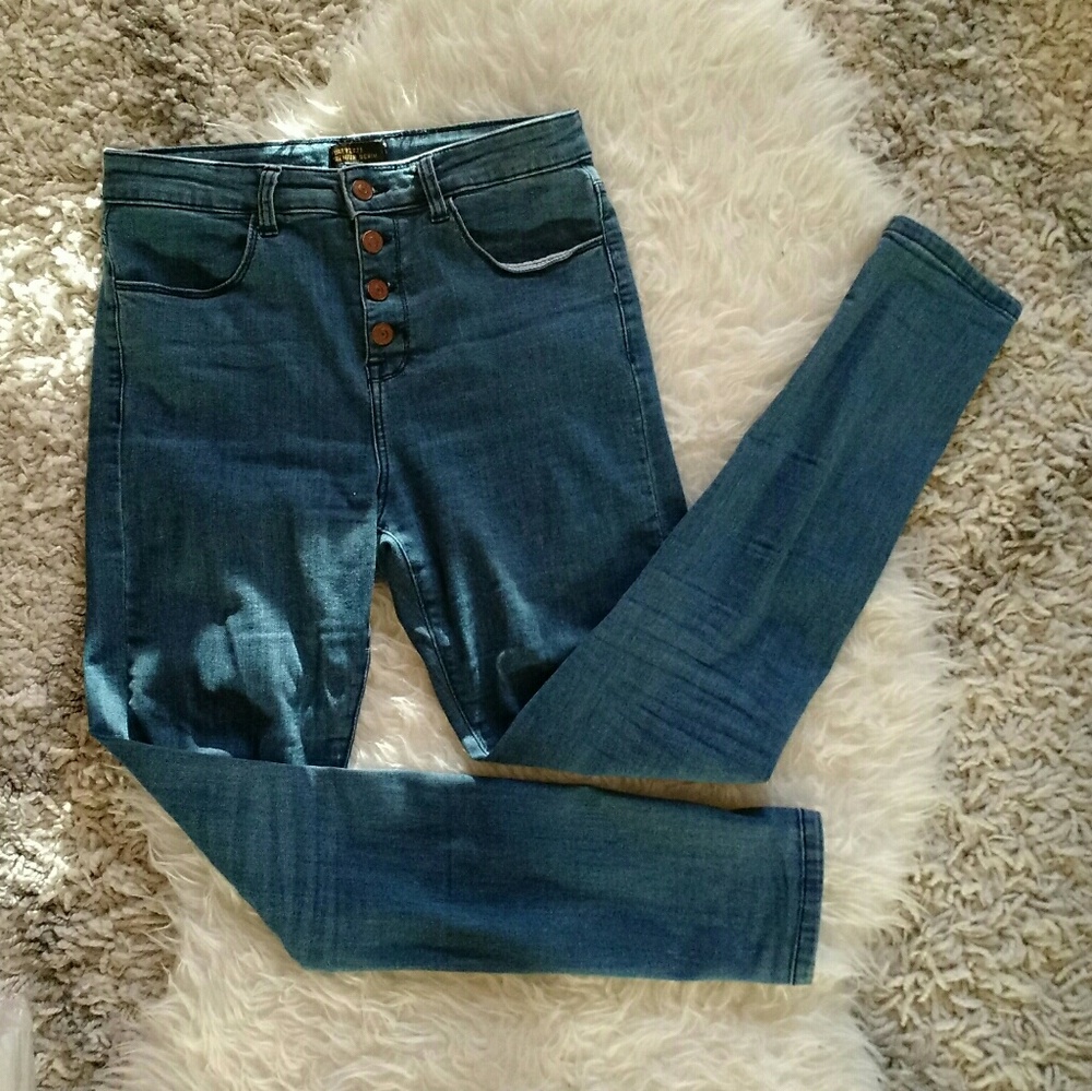 Hight waisted button up jeans