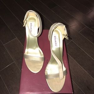 Irresistible Dyeables in Faith Nude Metallic heels