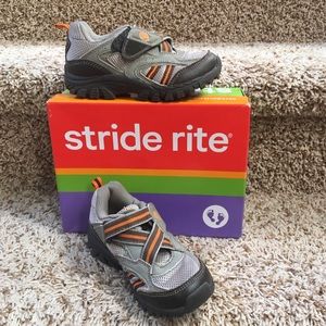 Stride Rite Clayton Sneaker