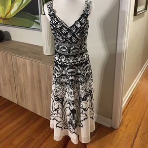 Adrianna Papell dress size 8