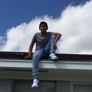 Meet your Posher, Xavier