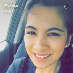 Meet your Posher, Mel