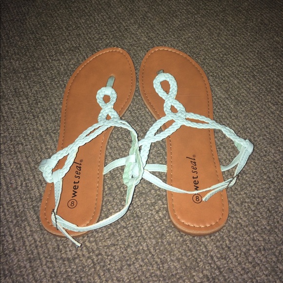 Light Blue Gladiators - Picture 3 of 4