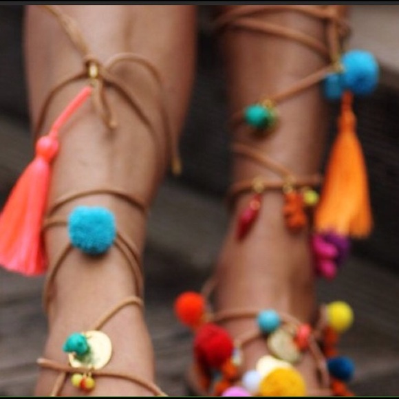 Women's Pom Pom Sandals - Picture 2 of 7