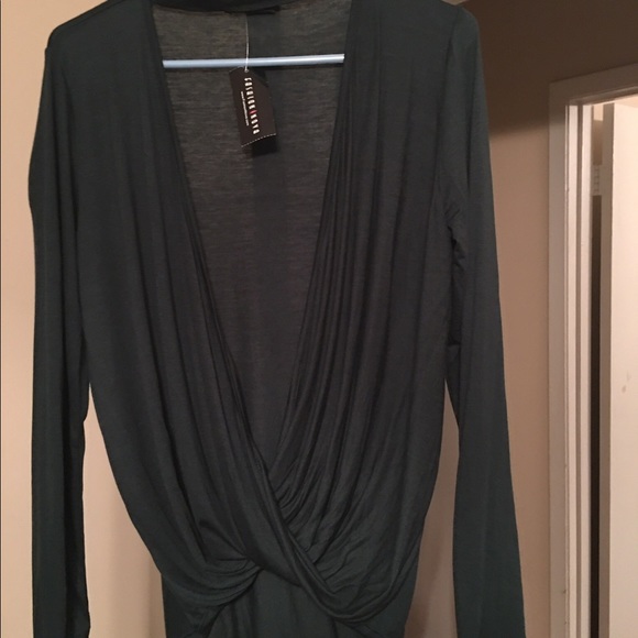 Sexy Hunter Green Top - Picture 2 of 3