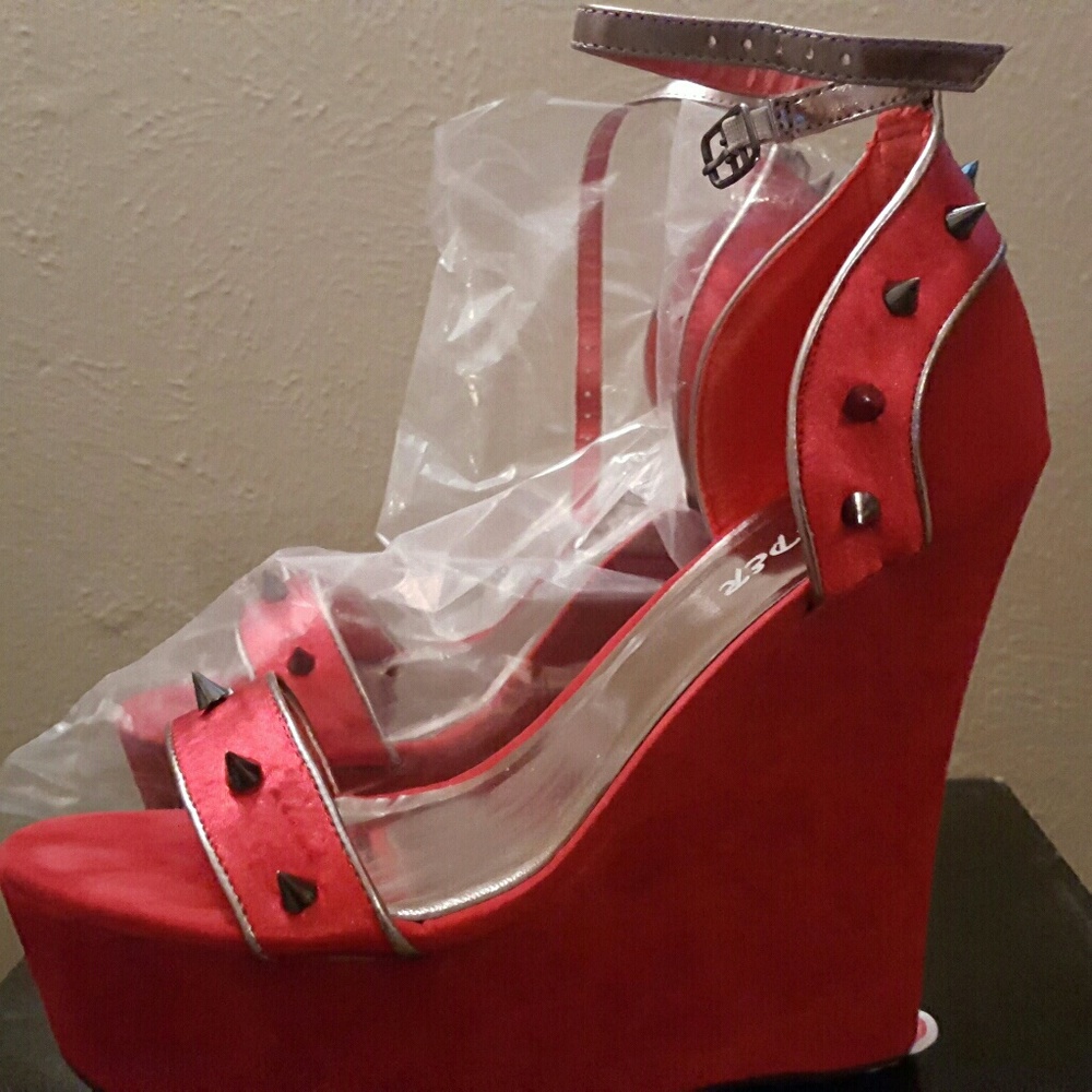 Red Wedge, Platform Sandals