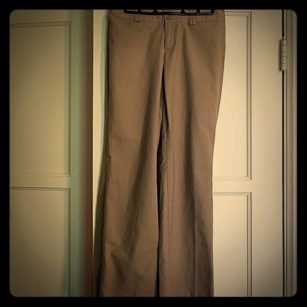 NWOT TAGS SIZE 2P BANANA REPUBLIC KHAKI  PANTS