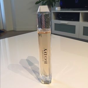 BURBERRY BODY EAU DE PARFUM