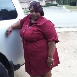 Meet your Posher, Shemika