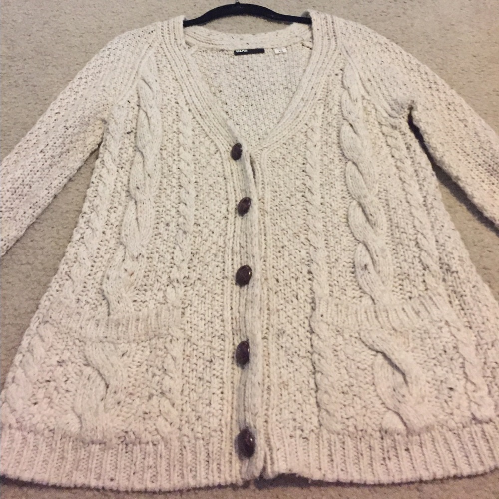 Oatmeal Urban Outfitters button up sweater