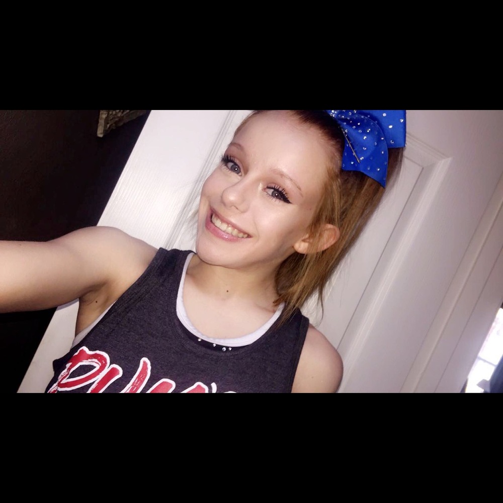 Meet your Posher, Avery