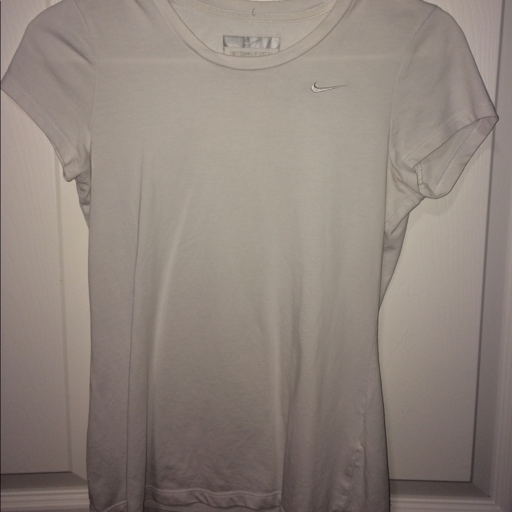 Nike sports tee