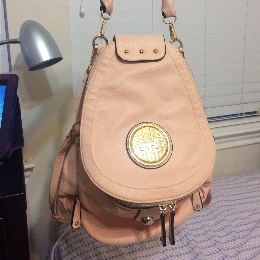 Light pink 2 in 1 bag: Backpack or Handbag