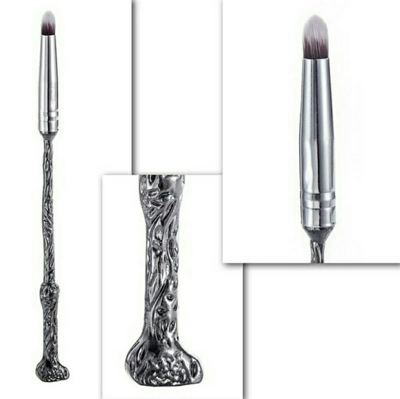🍃🌞🌻HARRY POTTER MAKEUP BRUSHES🌻🌞🍃 - Picture 6 of 8