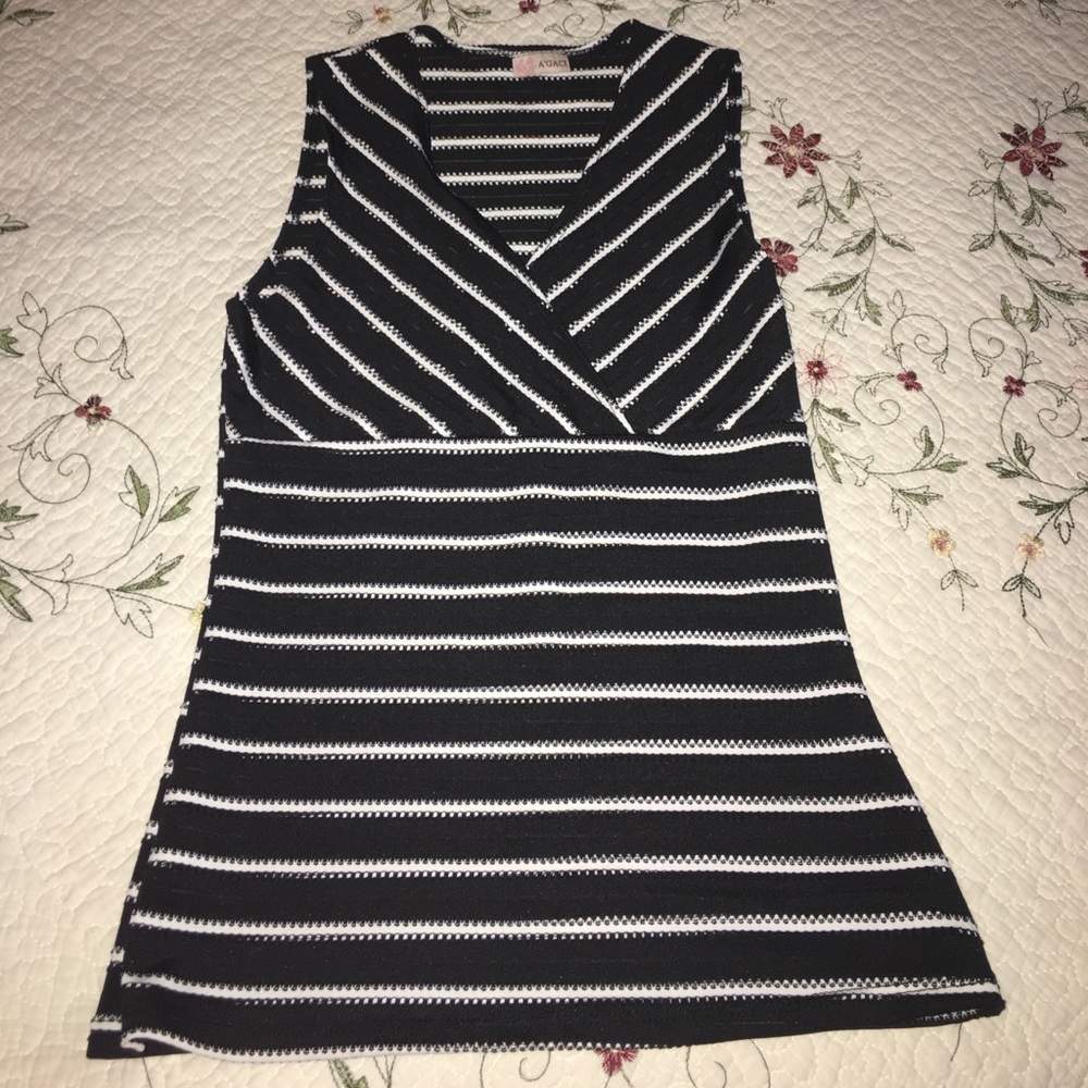 A'GACI striped black and white small blouse