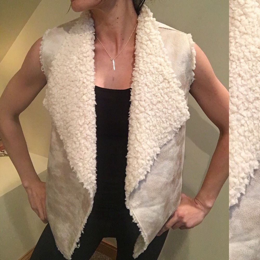 525 America women vest
