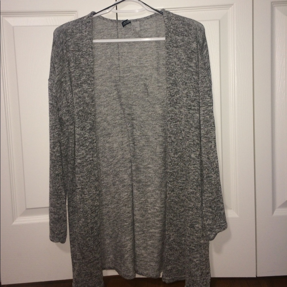 H&M grey cardigan