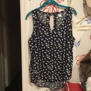 Sleeveless blouse -navy blue with flowers