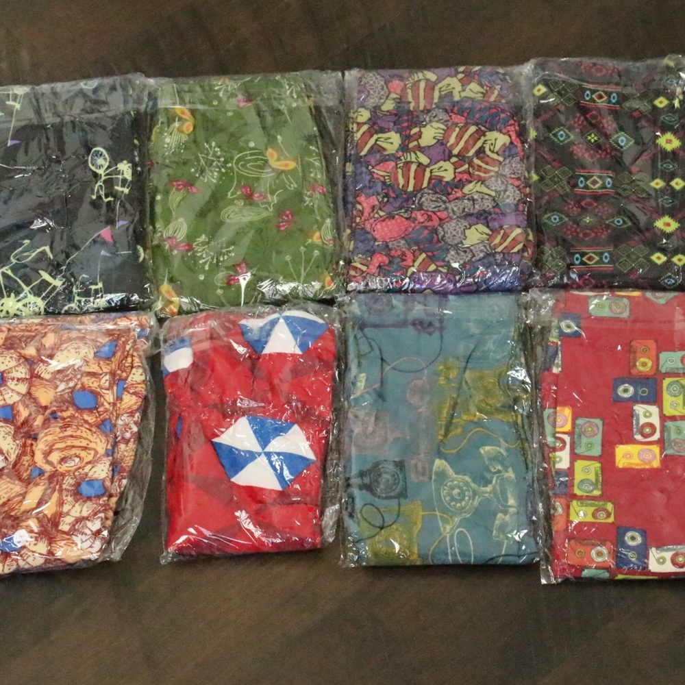 Mystery LuLaRoe Leggings - Picture 4 of 7