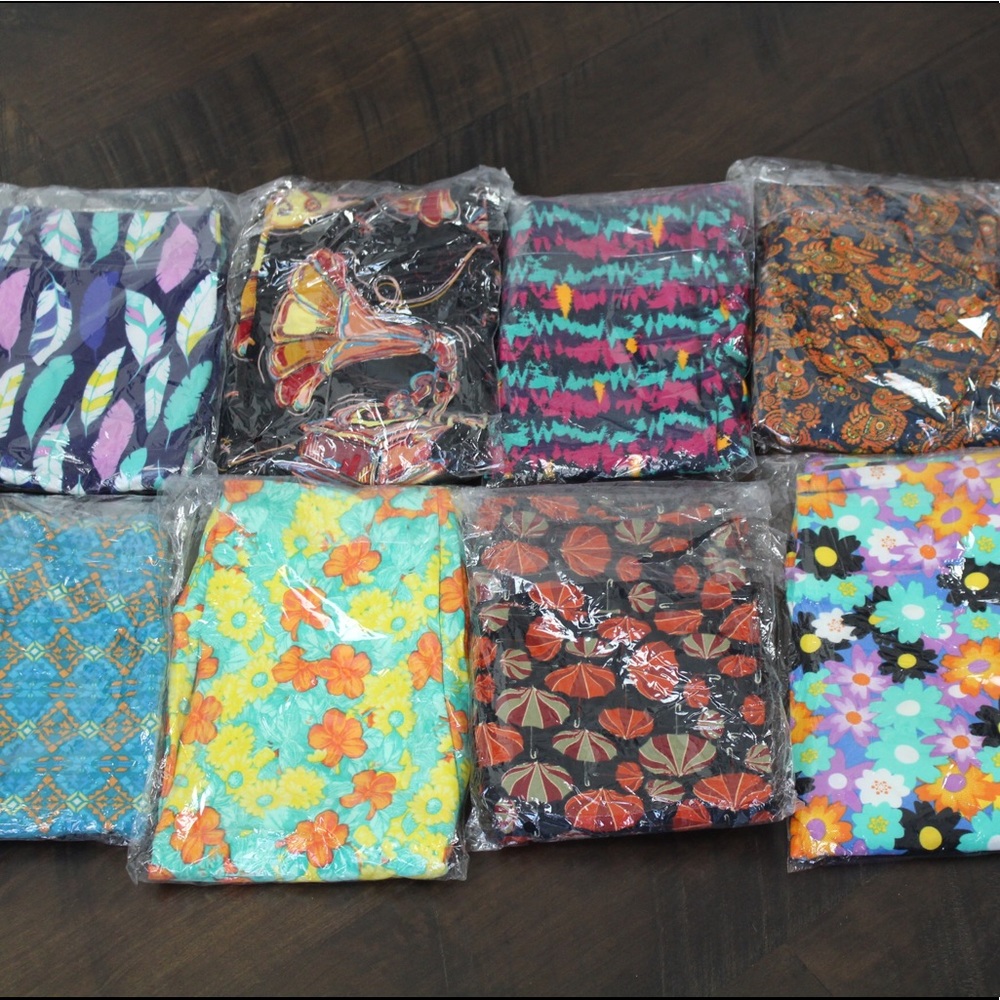 Mystery LuLaRoe Leggings - Picture 5 of 7