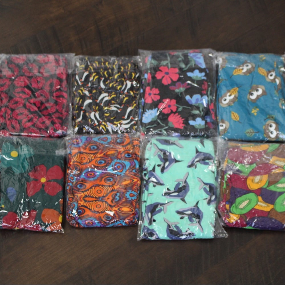 Mystery LuLaRoe Leggings - Picture 6 of 7