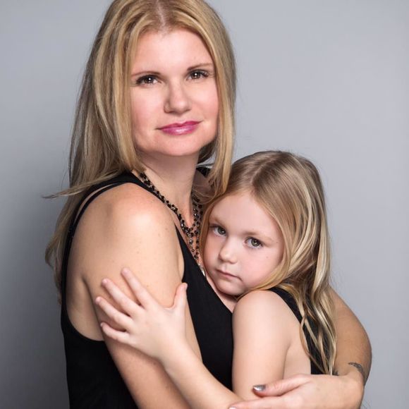 Meet your Posher, Deanna - Picture 3 of 4