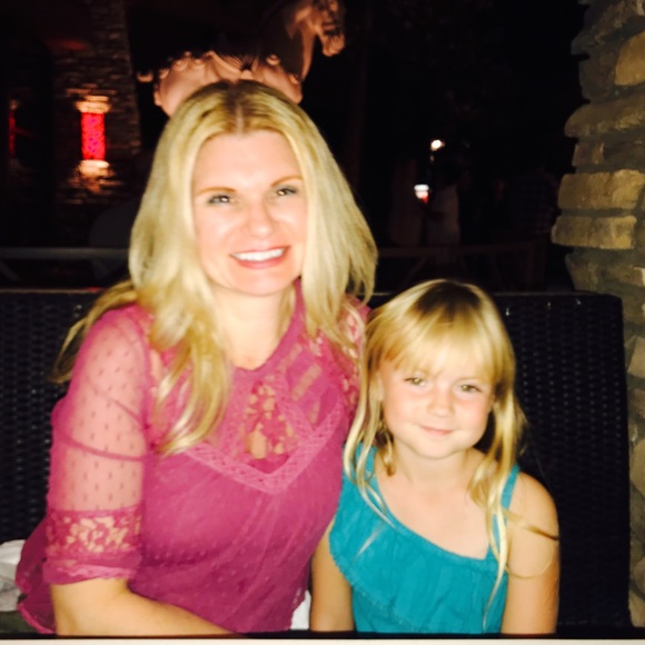 Meet your Posher, Deanna - Picture 4 of 4