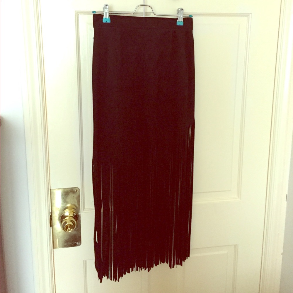 Zara midi fringe bottom skirt