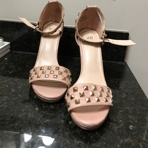 Pink Gold Studded Pumps