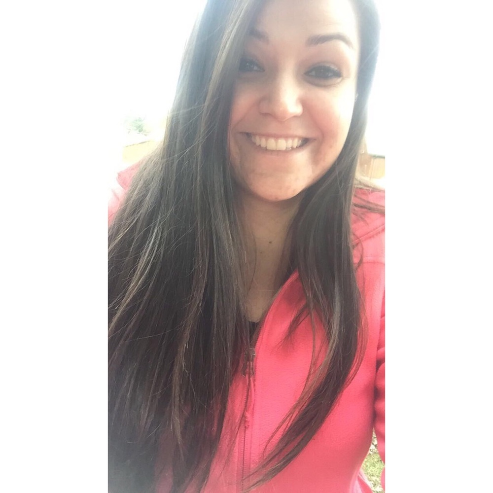 Meet your Posher, Danielle
