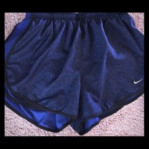 Nike running shorts XL in great condition