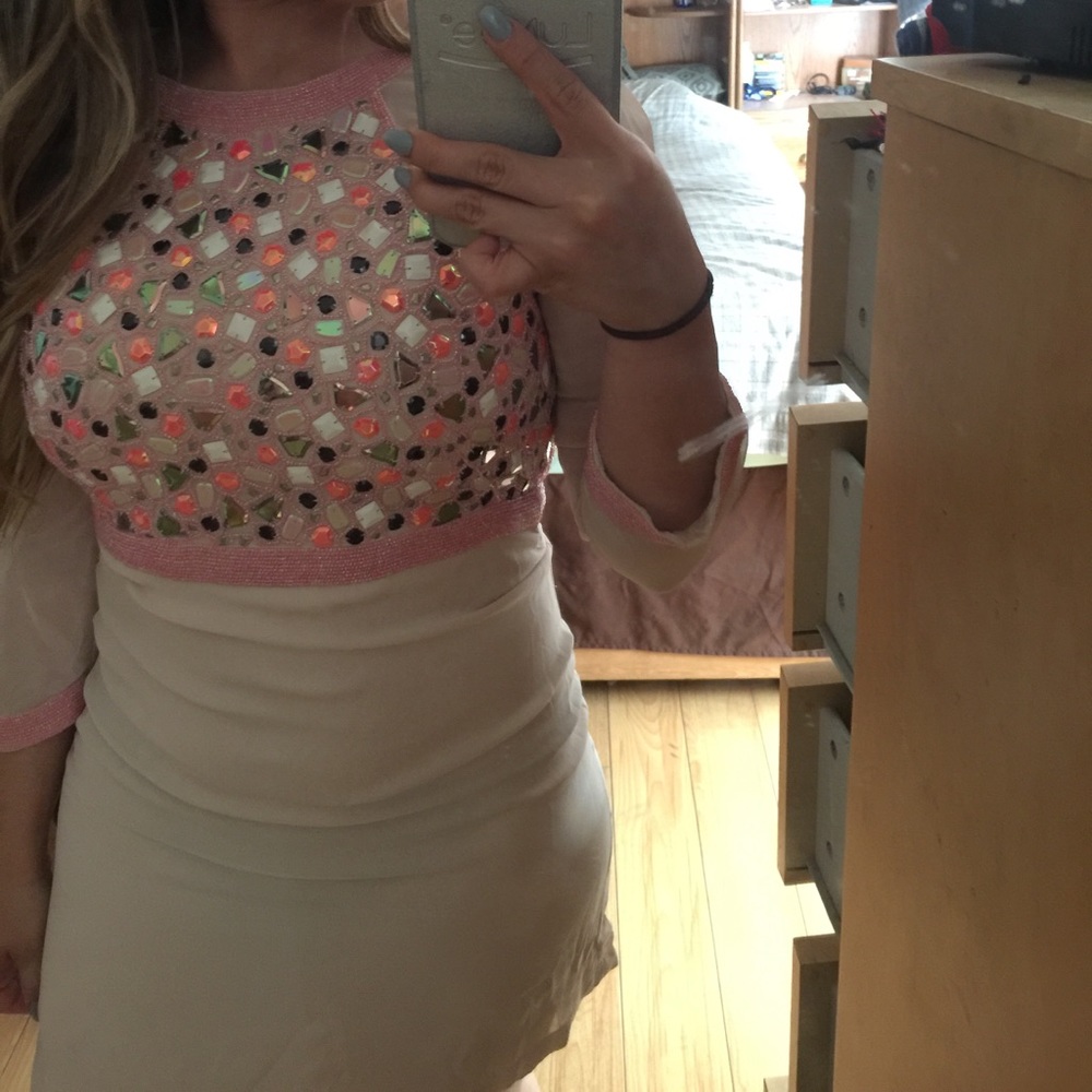 Beautiful French connection shift dress - Picture 7 of 7
