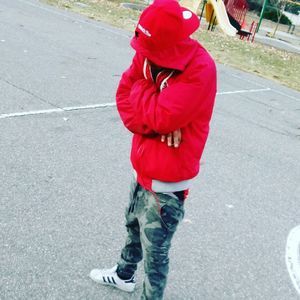 Meet your Posher, Dee