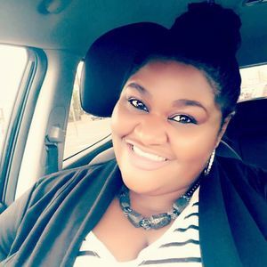 Meet your Posher, Crystal