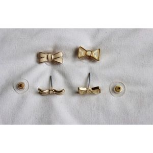 Set of 2- Bow Stud Earrings NWOT