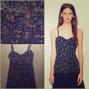 Aritzia Wilfred Bustier Tank Top Size SMALL