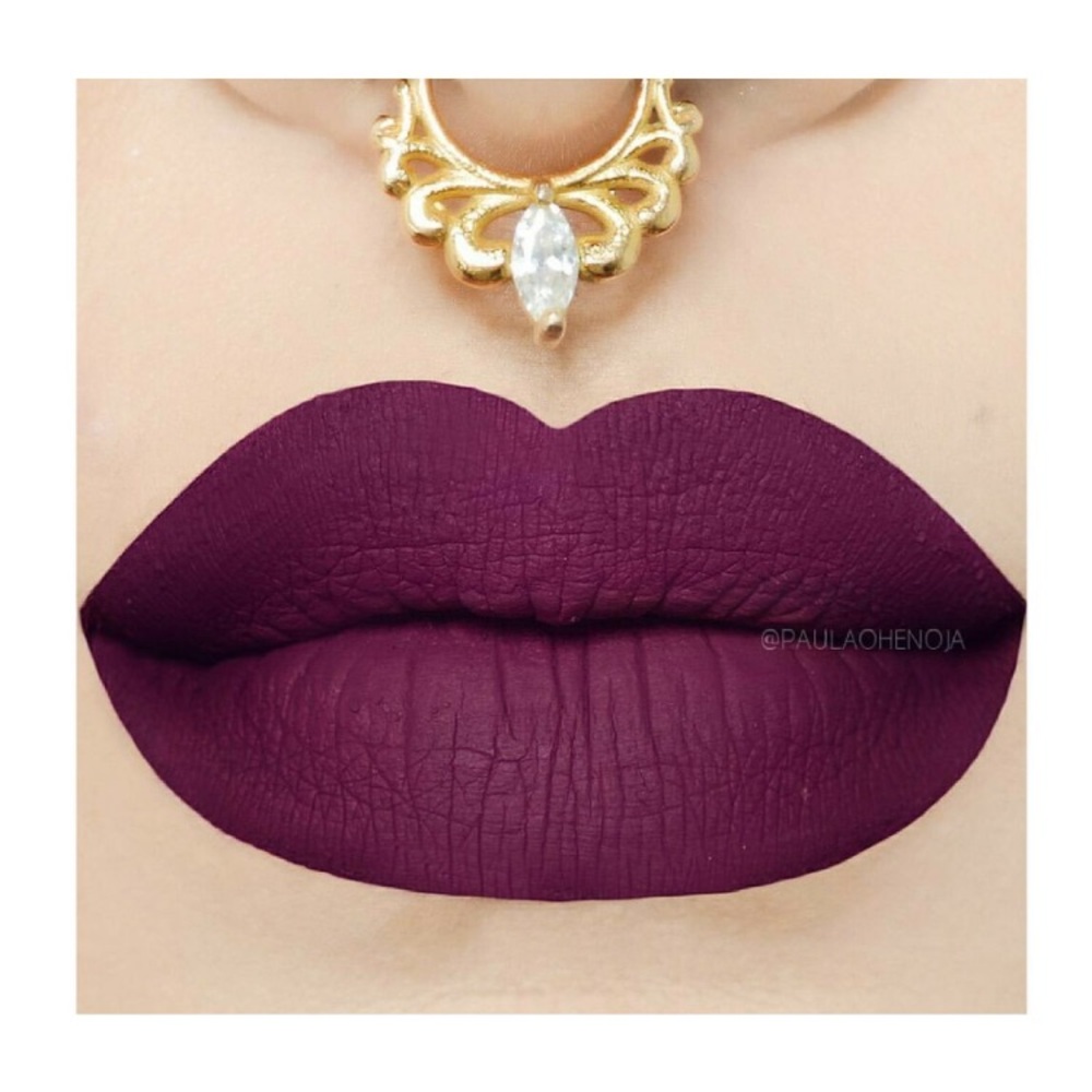 Royal matte lippie