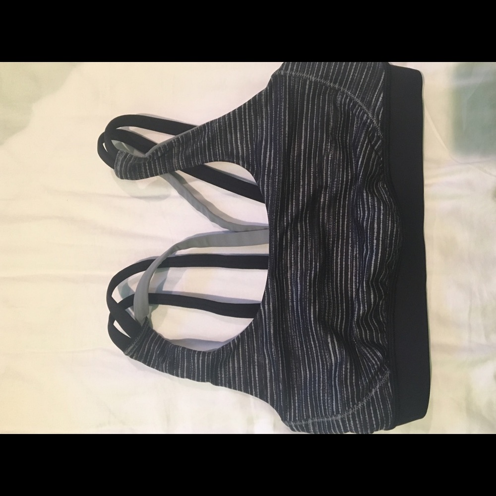 Lulu lemon Sports Bra