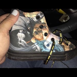 Boys batman shoes