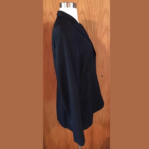 Sold - Picture 2 of 7