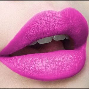 Cupid matte lippie