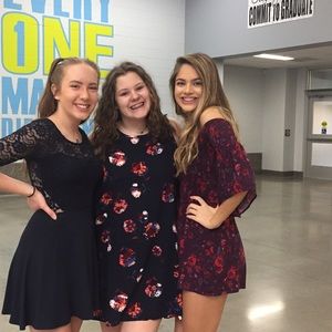 Meet your Posher, Abby