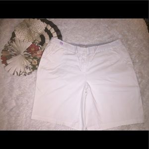 White Bermuda shorts