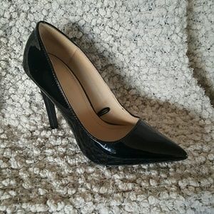 Zara black pumps