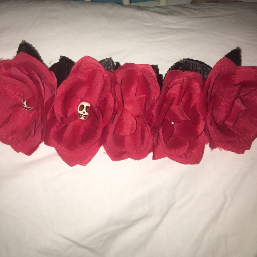 Red flower crown